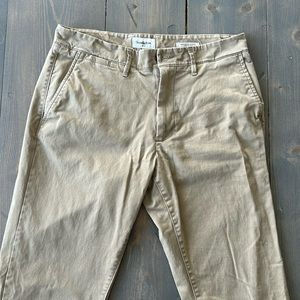 Good Fellow Athletic Mens Chino - W:32 L:34